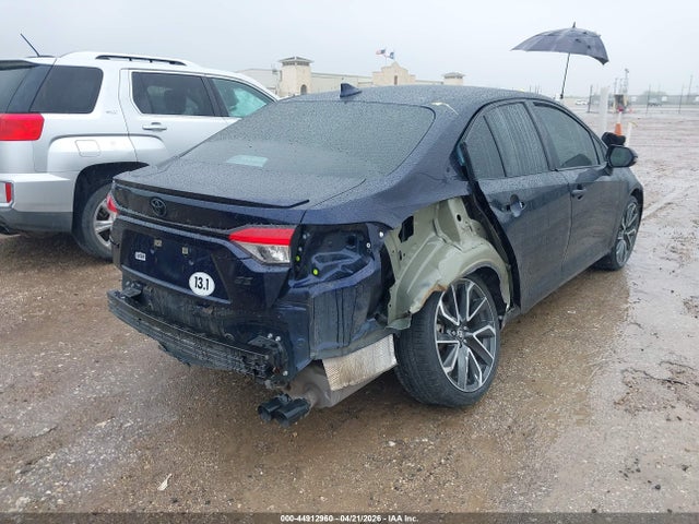 Toyota COROLLA SE 2022 5YFS4MCE0NP130336 Image 4