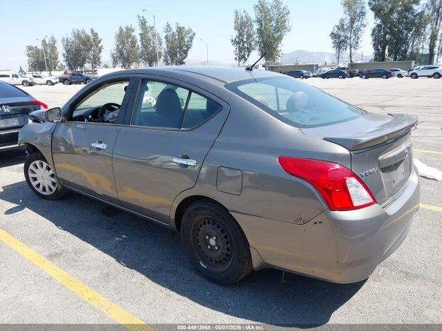 3N1CN7AP8HL816491 Nissan Versa 1.6 Sv