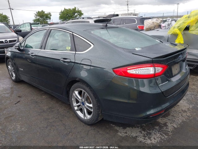 Ford Fusion Hybrid Titanium 2016 3FA6P0RU0GR125611 Image 3