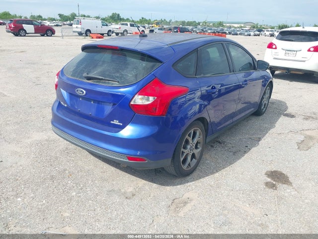 44913053 :رقم المزاد ، 1FADP3K27EL155671 vin ، 2014 Ford Focus Se مزاد بيع