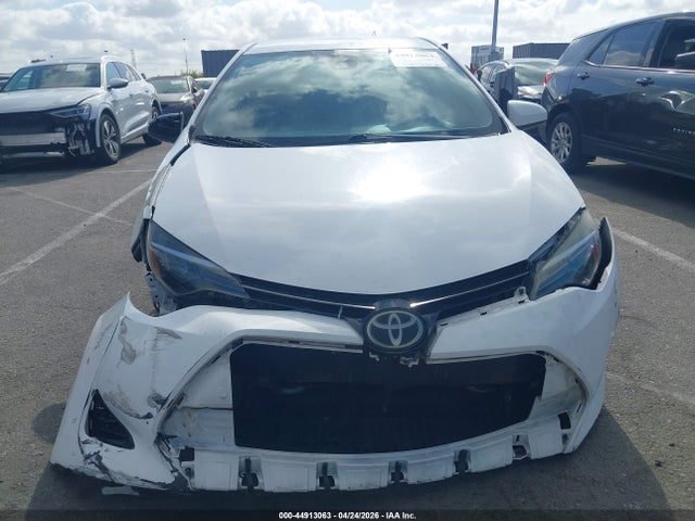 Toyota COROLLA LE 2018 2T1BURHE3JC069130 Image 13