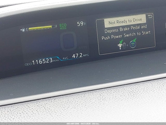 Toyota Prius Two 2016 JTDKBRFU2G3017540 Image 16
