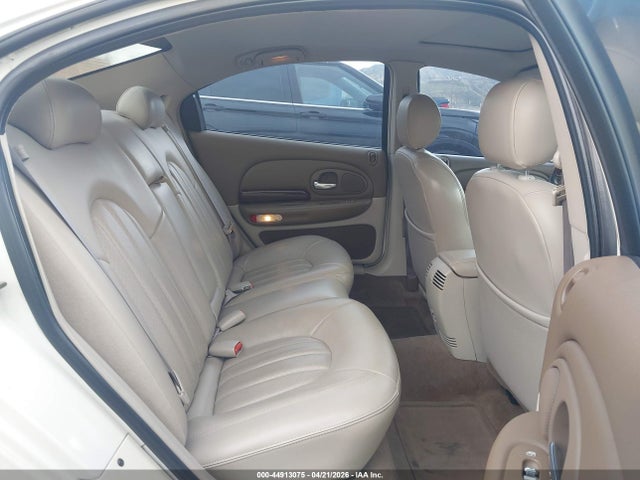 44913075 :رقم المزاد ، 2C3HE66G4YH108743 vin ، 2000 Chrysler 300m مزاد بيع