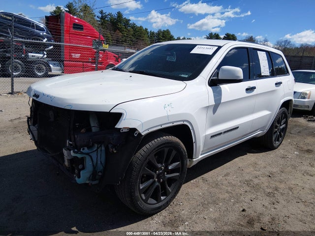 Продажа на аукционе авто 2018 Jeep Grand Cherokee Altitude 4x4, vin: 1C4RJFAG3JC264106, номер лота: 44913081