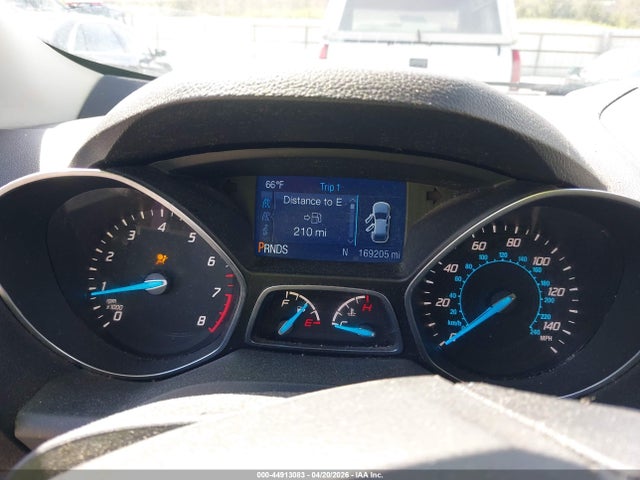 Продаж на аукціоні авто 2015 Ford Escape Se, vin: 1FMCU0G75FUA40057, номер лоту: 44913083