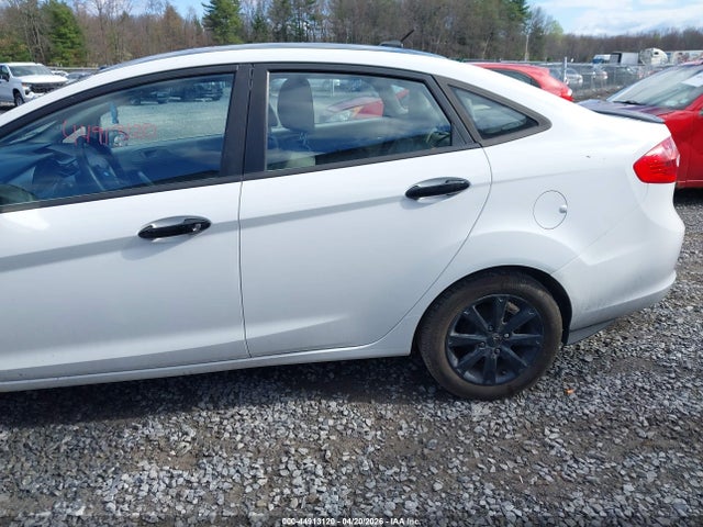 Продаж на аукціоні авто 2013 Ford Fiesta Se, vin: 3FADP4BJ3DM170713, номер лоту: 44913120