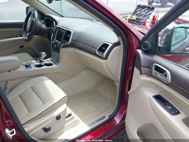 44913136 :رقم المزاد ، 1C4RJFCG2HC875042 vin ، 2017 Jeep Grand Cherokee Overland 4x4 مزاد بيع