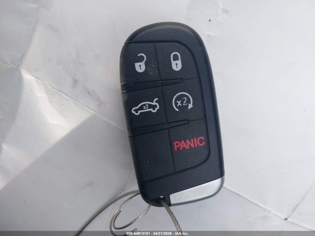 Продажа на аукционе авто 2016 Chrysler 300 Limited, vin: 2C3CCAAG1GH211983, номер лота: 44913151