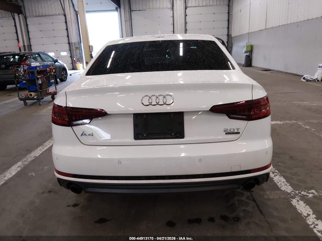 Audi A4 2.0t Premium 2018 WAUFNAF42JA031657 Image 16