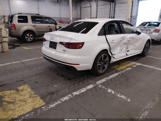 Audi A4 2.0t Premium 2018 WAUFNAF42JA031657 Image 4