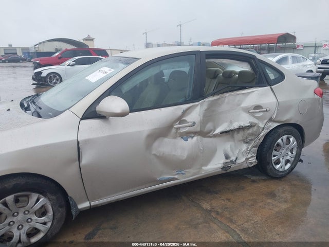 Продажа на аукционе авто 2010 Hyundai Elantra Gls, vin: KMHDU4AD1AU858923, номер лота: 44913180