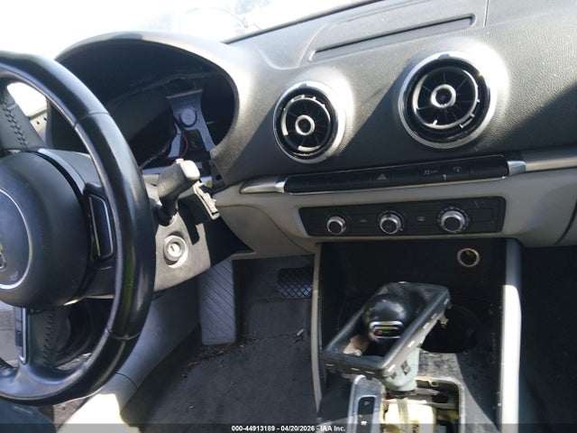 Aukcja sprzedaży 2015 Audi A3 1.8t Premium, vin: WAUACGFF0F1006221, numer aukcji: 44913189