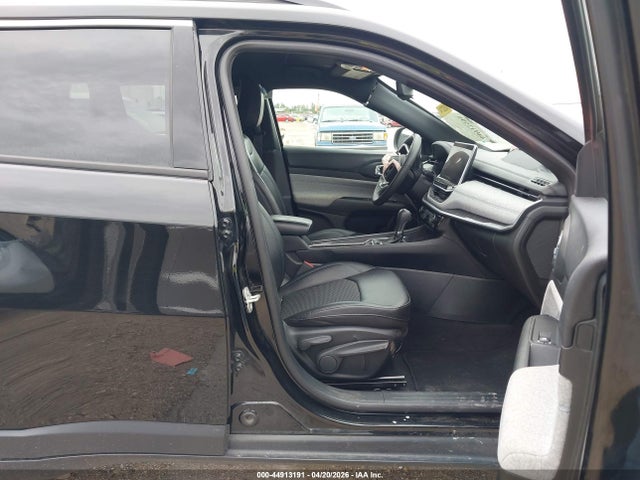 44913191 :رقم المزاد ، 3C4NJDBN3RT605973 vin ، 2024 Jeep Compass Latitude 4x4 مزاد بيع
