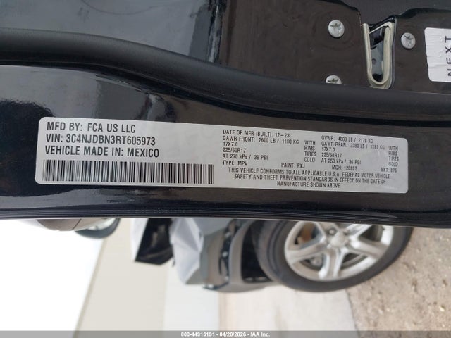 44913191 :رقم المزاد ، 3C4NJDBN3RT605973 vin ، 2024 Jeep Compass Latitude 4x4 مزاد بيع