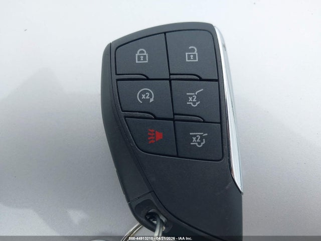 44913210 :رقم المزاد ، 1GKS2BKD4NR323151 vin ، 2022 Gmc Yukon 4wd Slt مزاد بيع