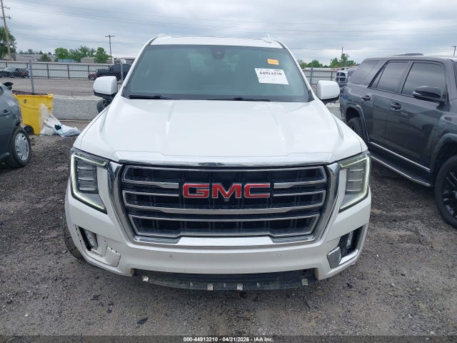 44913210 :رقم المزاد ، 1GKS2BKD4NR323151 vin ، 2022 Gmc Yukon 4wd Slt مزاد بيع