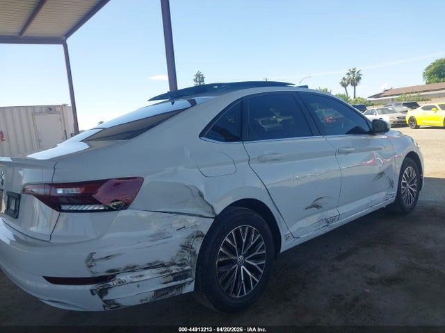44913213 :رقم المزاد ، 3VWC57BU2MM098231 vin ، 2021 Volkswagen Jetta 1.4t R-line/1.4t S/1.4t Se مزاد بيع