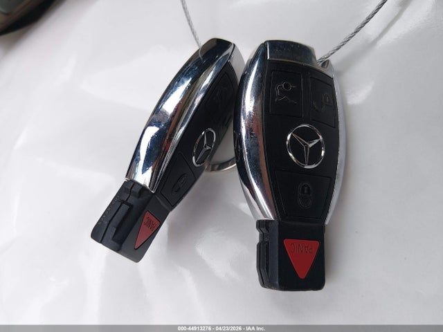 44913276 :رقم المزاد ، WDDWJ4KB2HF509275 vin ، 2017 Mercedes-benz C 300 4matic مزاد بيع