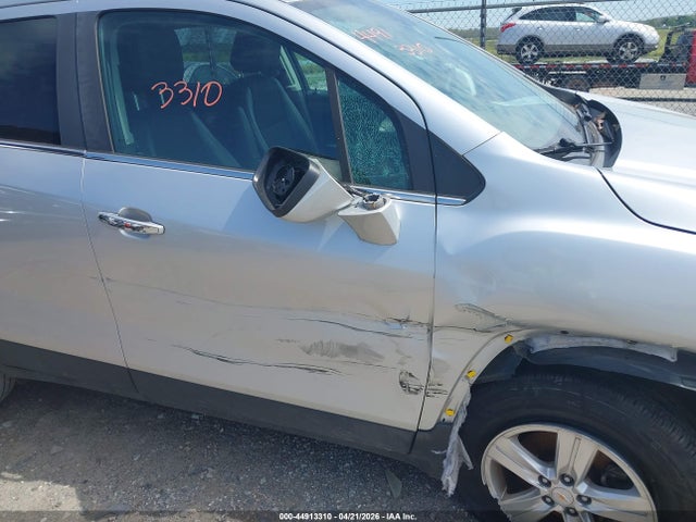 44913310 :رقم المزاد ، KL7CJPSB3KB756928 vin ، 2019 Chevrolet Trax Lt مزاد بيع