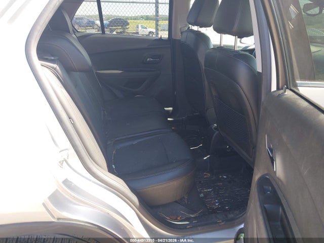 44913310 :رقم المزاد ، KL7CJPSB3KB756928 vin ، 2019 Chevrolet Trax Lt مزاد بيع