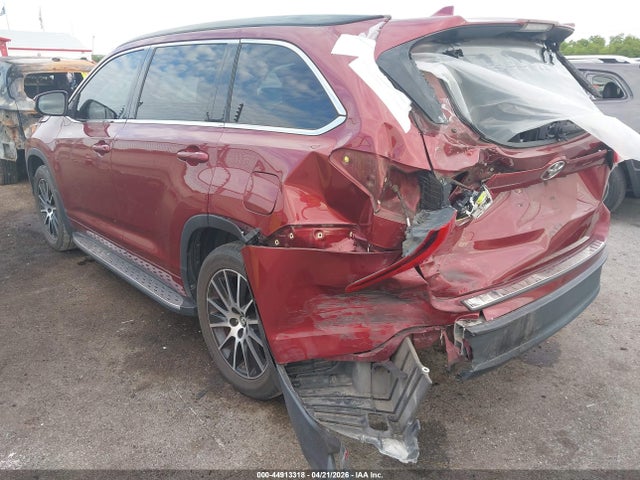 5TDKZRFHXHS519050 Toyota Highlander Se
