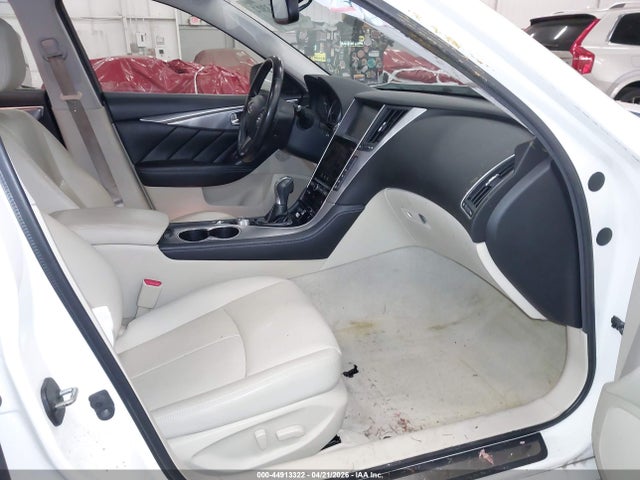 2015 Infiniti Q50 Premium მანქანა იყიდება აუქციონზე, vin: JN1BV7AP1FM354967, აუქციონის ნომერი: 44913322