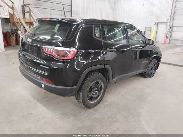 44913333 :رقم المزاد ، 3C4NJDAB8JT464944 vin ، 2018 Jeep Compass Sport 4x4 مزاد بيع