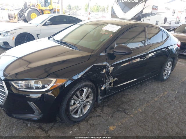 Hyundai Elantra Value Edition 2018 5NPD84LF9JH374287 Image 2