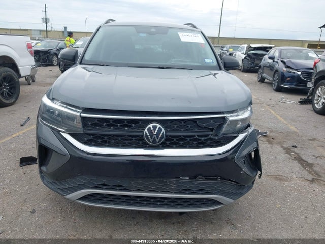 Auction sale of the 2024 Volkswagen Taos 1.5t S, vin: 3VV5X7B26RM056688, lot number: 44913365