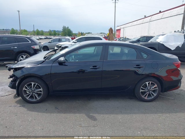 KIA Forte Lxs 2024 3KPF24AD3RE811499 Image 15
