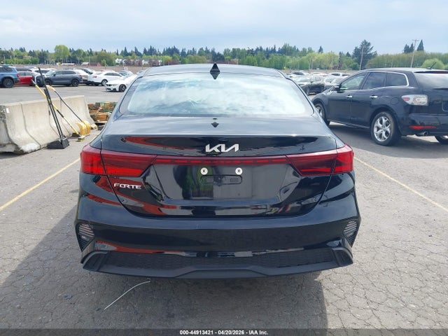 KIA Forte Lxs 2024 3KPF24AD3RE811499 Image 17