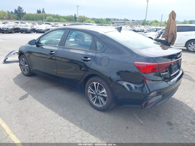 KIA Forte Lxs 2024 3KPF24AD3RE811499 Image 3