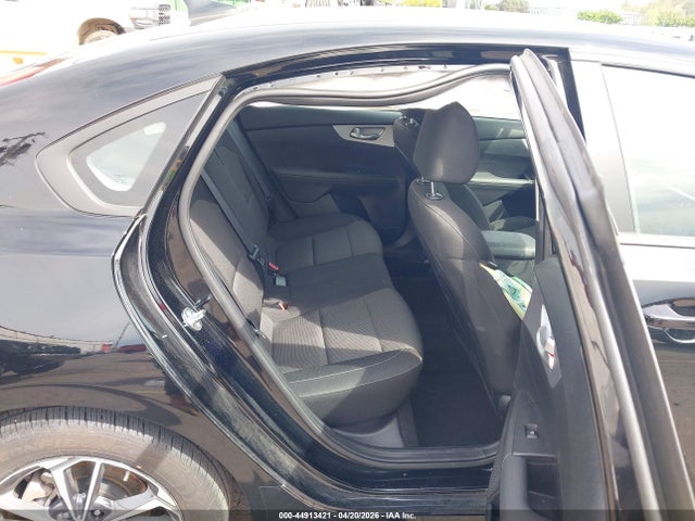 KIA Forte Lxs 2024 3KPF24AD3RE811499 Image 8