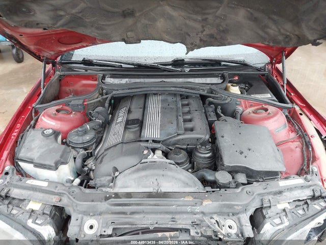 44913435 :رقم المزاد ، WBAEV53484KM37514 vin ، 2004 Bmw 330i مزاد بيع