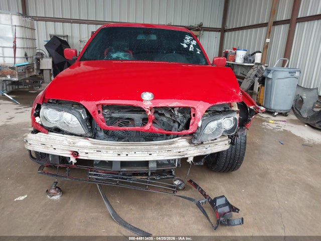 44913435 :رقم المزاد ، WBAEV53484KM37514 vin ، 2004 Bmw 330i مزاد بيع