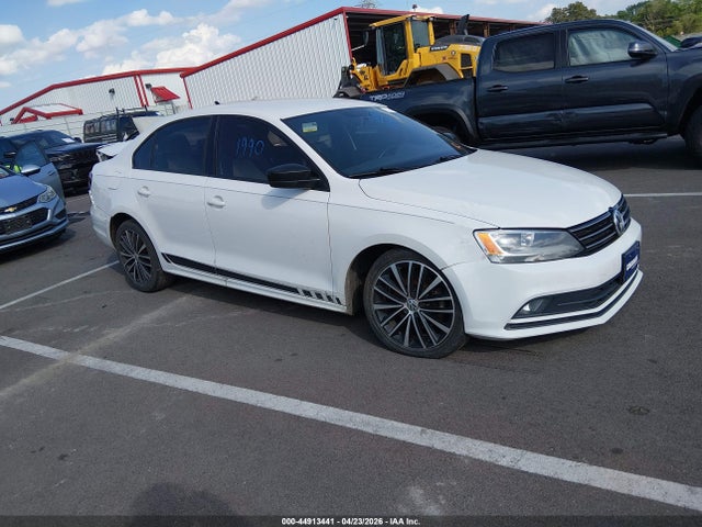 Auction sale of the 2016 Volkswagen Jetta 1.8t Sport, vin: 3VWD17AJ9GM400190, lot number: 44913441