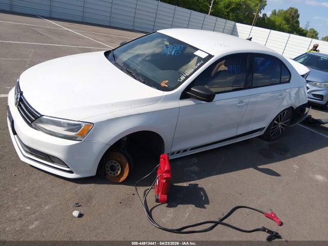 2016 Volkswagen Jetta 1.8t Sport მანქანა იყიდება აუქციონზე, vin: 3VWD17AJ9GM400190, აუქციონის ნომერი: 44913441