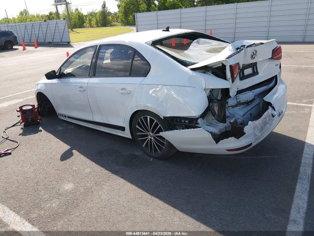 2016 Volkswagen Jetta 1.8t Sport მანქანა იყიდება აუქციონზე, vin: 3VWD17AJ9GM400190, აუქციონის ნომერი: 44913441