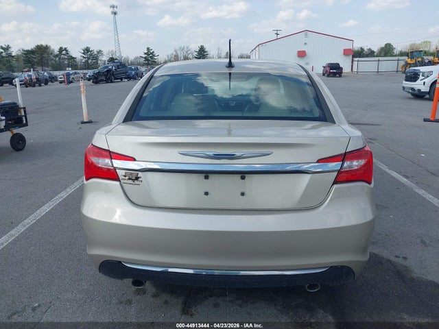 Aukcja sprzedaży 2013 Chrysler 200 Limited, vin: 1C3CCBCG0DN571431, numer aukcji: 44913444