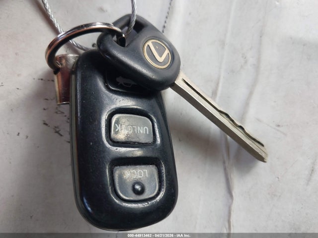 Продажа на аукционе авто 1997 Lexus Sc 300, vin: JT8CD32Z8V0039035, номер лота: 44913462