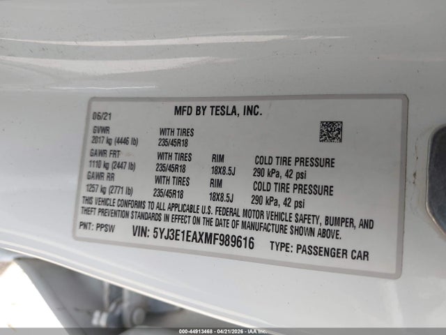 Tesla Model 3 Standard Range Plus Rear-wheel Drive 2021 5YJ3E1EAXMF989616 Image 9