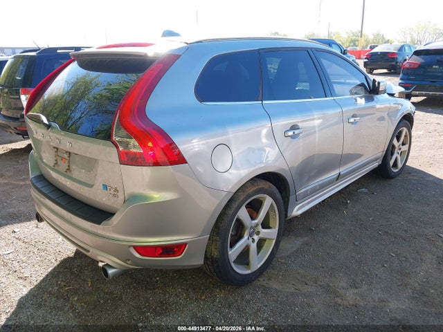 Продаж на аукціоні авто 2013 Volvo Xc60 T6/t6 Platinum/t6 Premier Plus/t6 R-design/t6 R-design Platinum/t6 R-design Premier Plus, vin: YV4902DZ7D2389707, номер лоту: 44913477