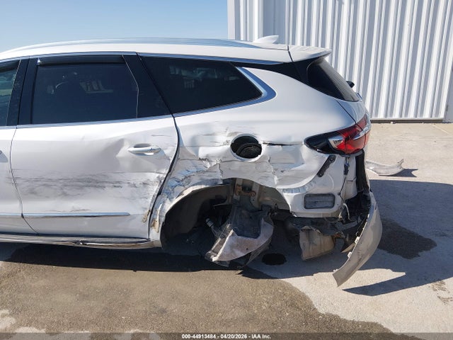 44913484 :رقم المزاد ، 5GAERCKW8JJ203181 vin ، 2018 Buick Enclave Premium مزاد بيع