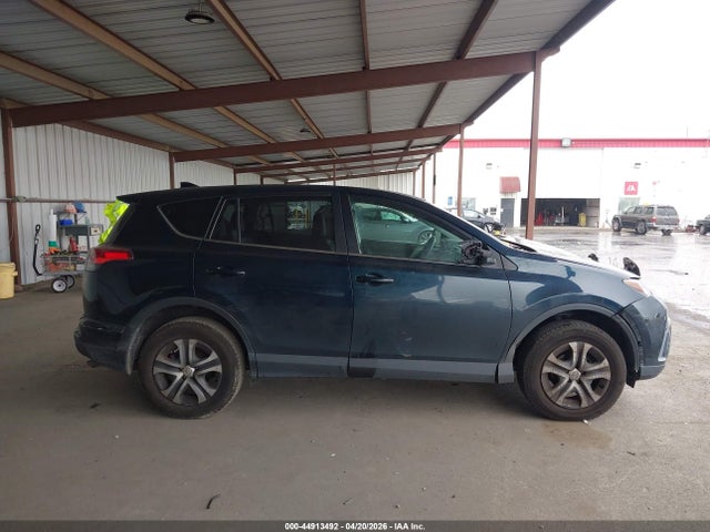 Toyota RAV4 LE 2018 2T3ZFREV0JW495473 Image 14