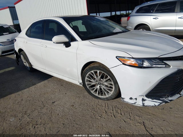 Продажа на аукционе авто 2018 Toyota Camry Xle V6, vin: 4T1BZ1HK6JU501586, номер лота: 44913512