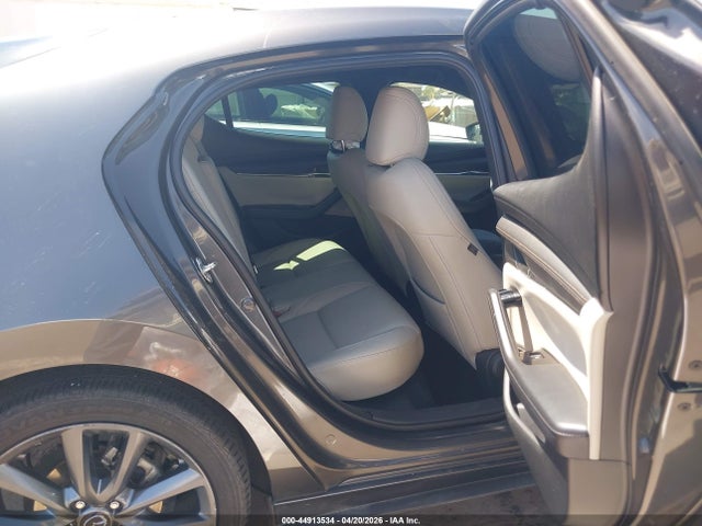 JM1BPAMM5K1131672 Mazda Mazda3 Preferred Package