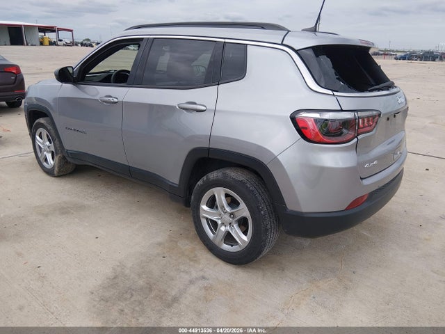 Продаж на аукціоні авто 2023 Jeep Compass Latitude 4x4, vin: 3C4NJDBN8PT559182, номер лоту: 44913536