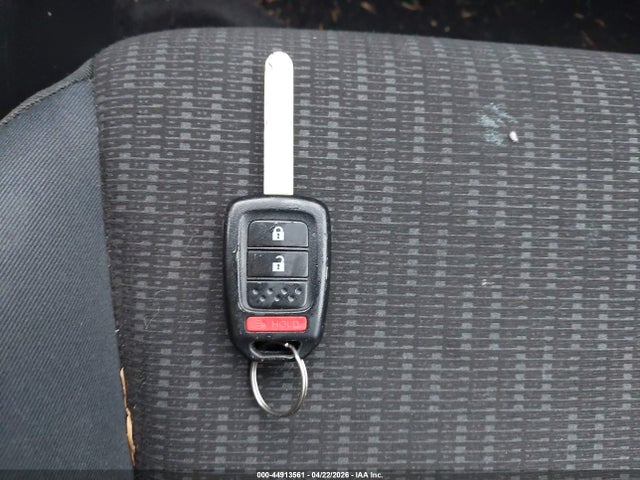 Honda FIT LX 2015 3HGGK5H52FM786249 Image 11