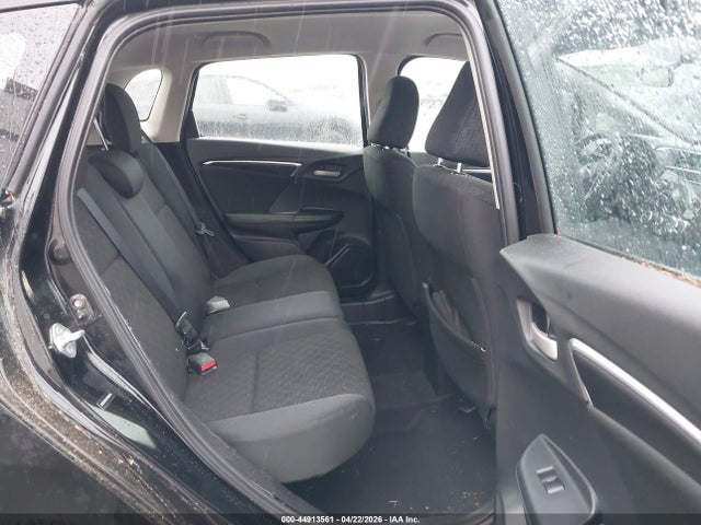 Honda FIT LX 2015 3HGGK5H52FM786249 Image 8