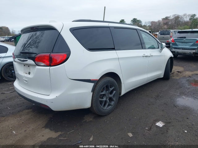 Aukcja sprzedaży 2018 Chrysler Pacifica Touring L Plus, vin: 2C4RC1EG9JR322377, numer aukcji: 44913586